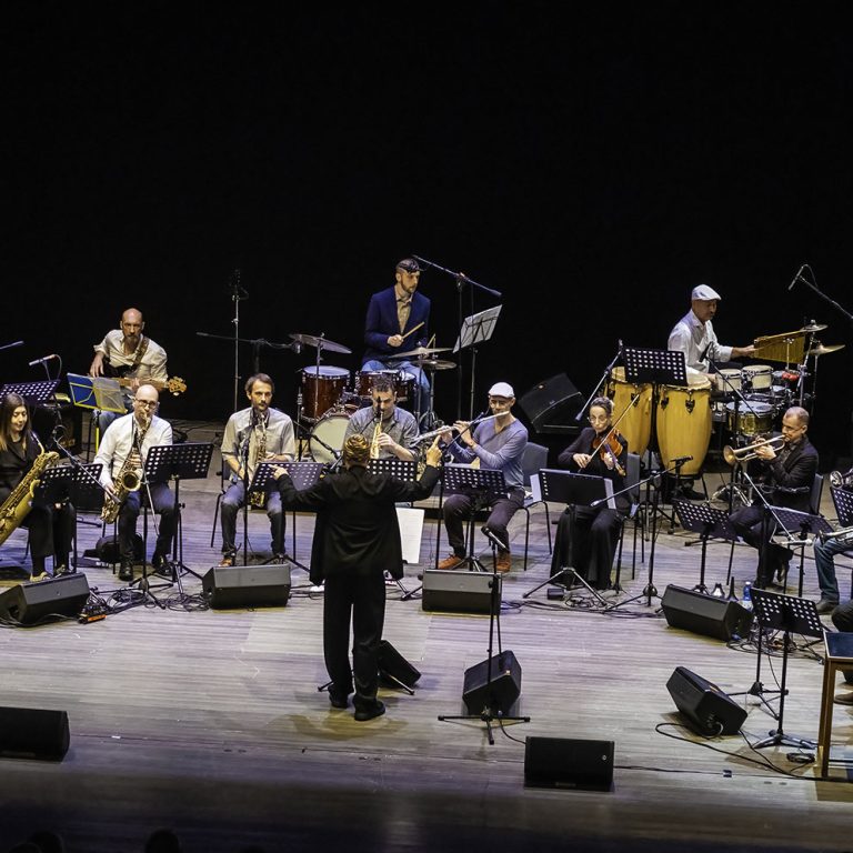 ARTCHIPEL ORCHESTRA meets ENRICO RAVA